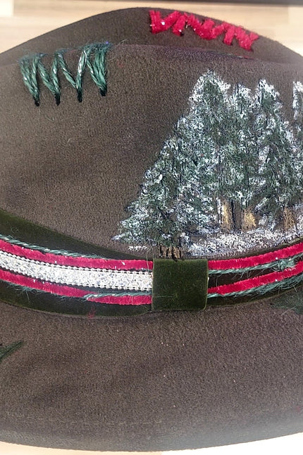 WIN - Christmas in the Pines